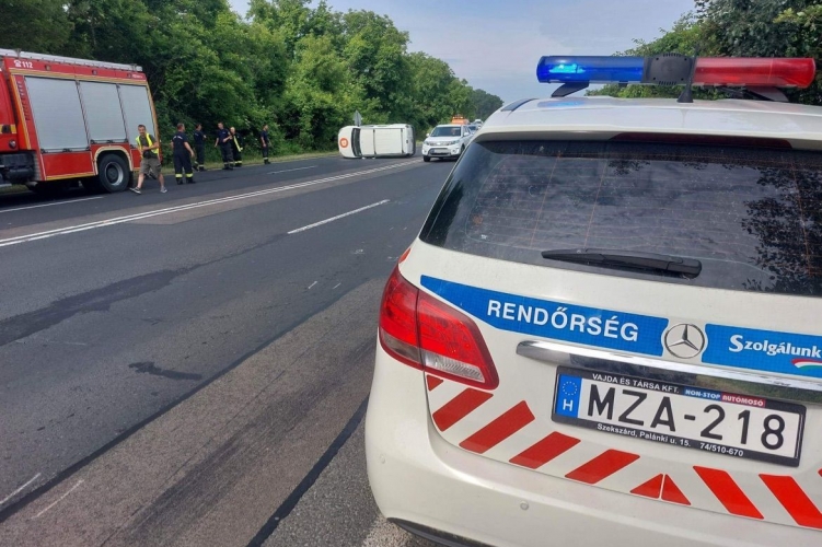 Ismét zavartalan a forgalom a szekszárdi baleset helyszínén