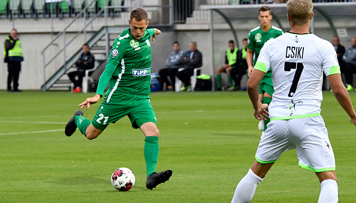 Szerződést hosszabbított a PFC Papp Kristóffal