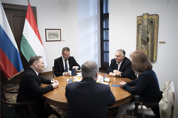 tolnamegyeihirek.hu - A paksi bővítésről tárgyalt Orbán Viktor a Roszatom vezérigazgatójával