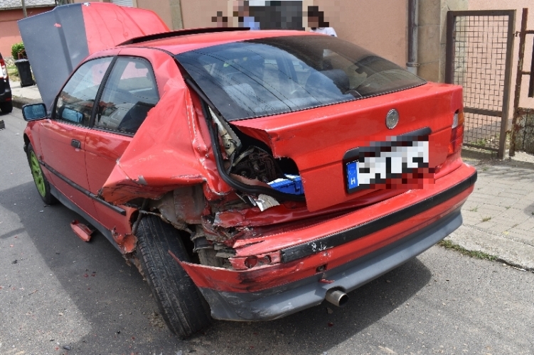 Megsérült az igazoltató rendőr Dombóváron