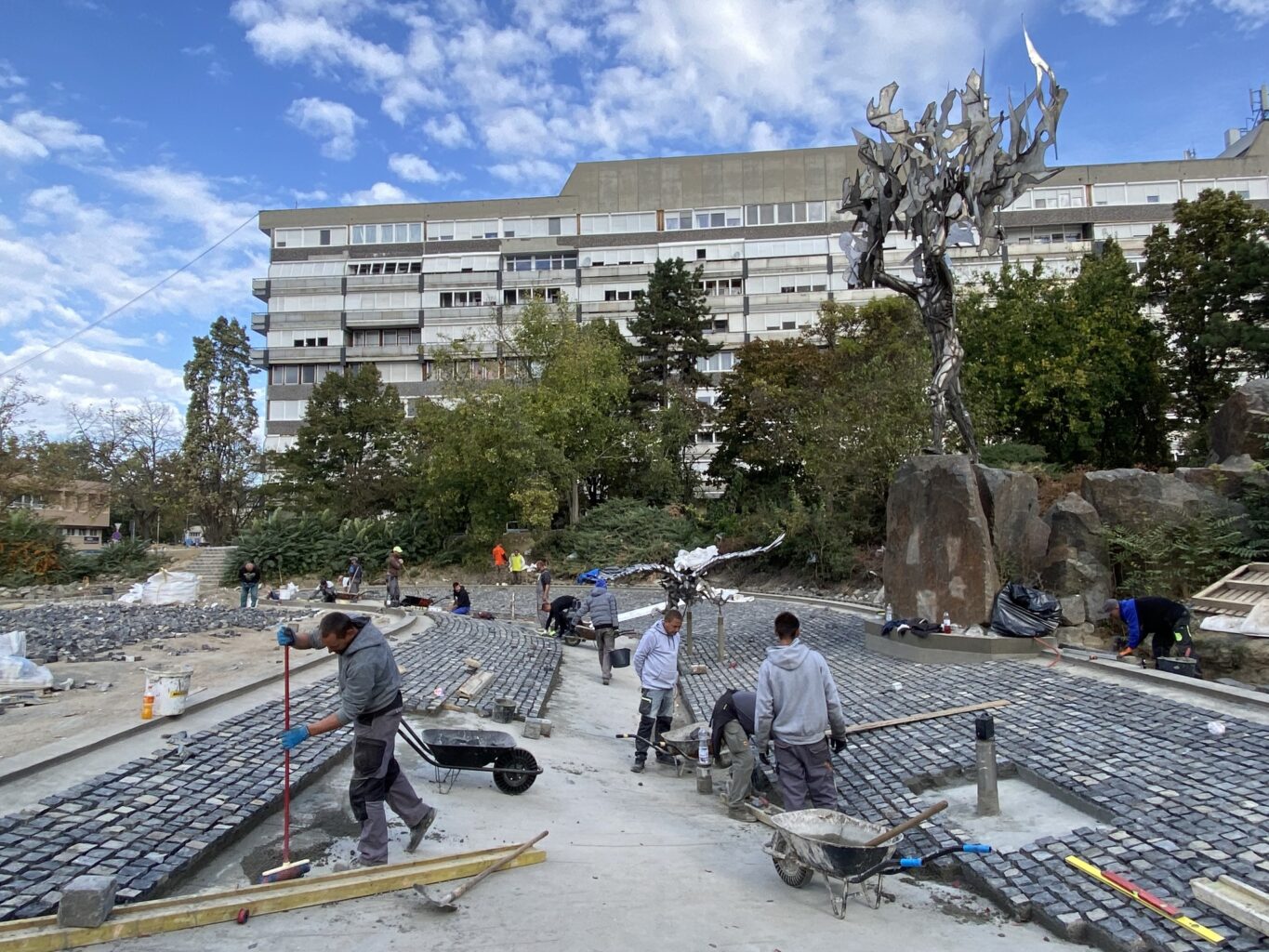 Parkolókat zárnak le a jövő héten Szekszárdon