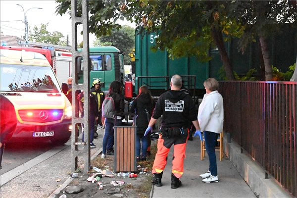 tolnamegyeihirek.hu - Kőkerítés dőlt a 9 éves kisfiúra Pesterzsébeten, a helyszínen életét vesztette