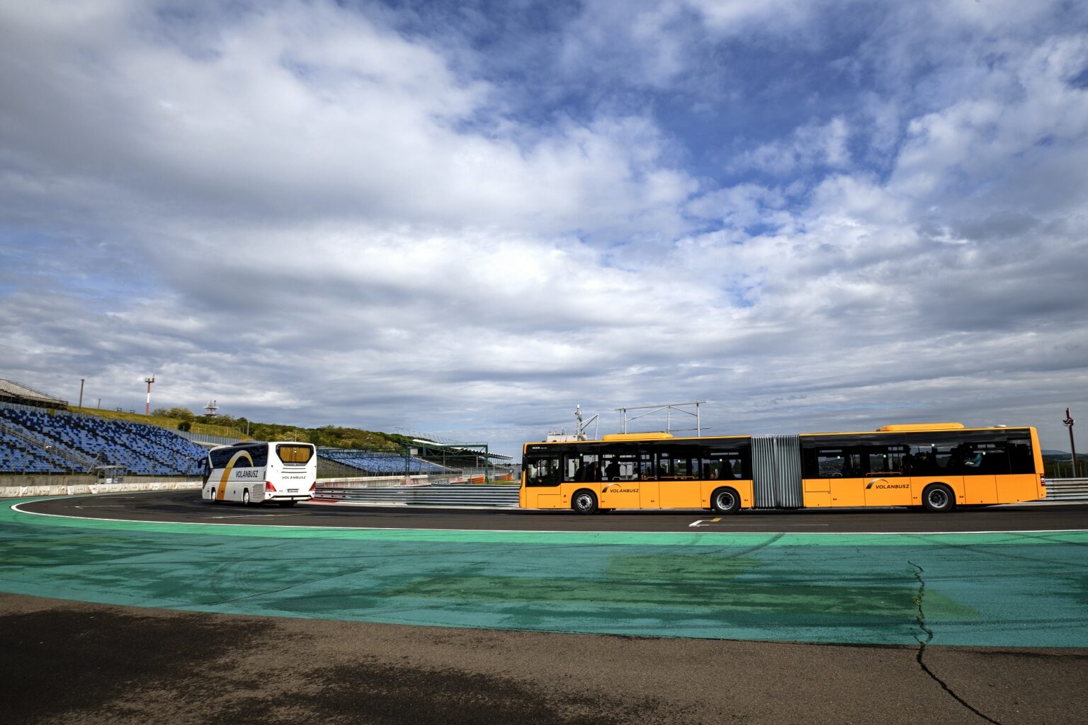 Magyar Nagydíj – MÁV: ingyenes szurkolói autóbuszjáratokat indít a Volánbusz