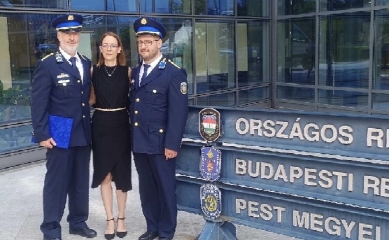 Elismerésben részesültek a Tolna vármegyei rendőrök