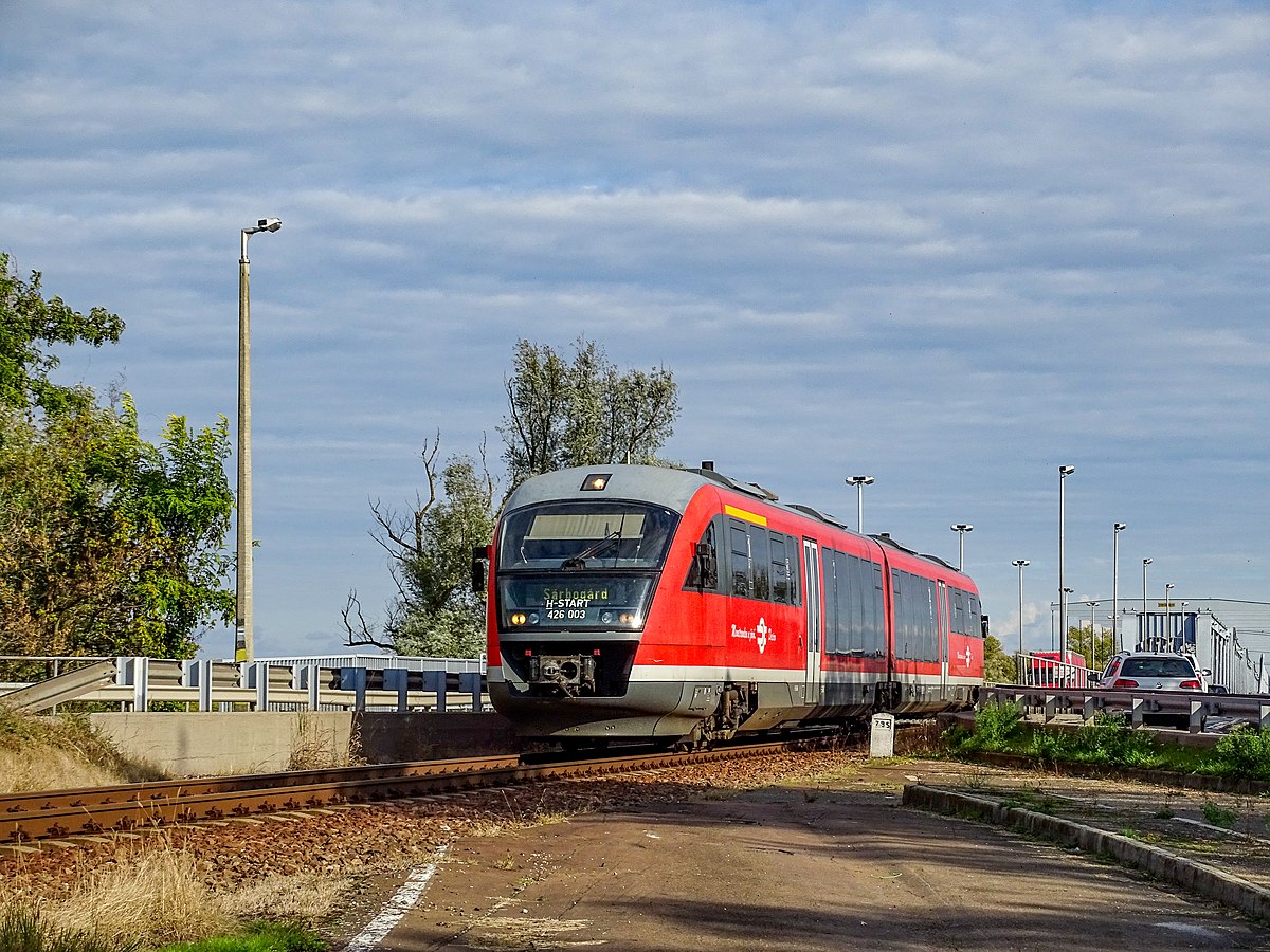 Több vasútvonalon végeznek éjjeli karbantartásokat Tolna vármegyében