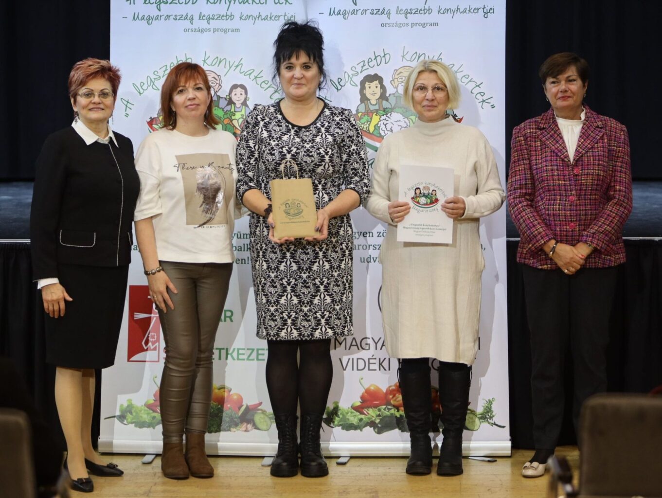 Elismerő oklevelet kapott a Dombóvári Szivárvány Óvoda