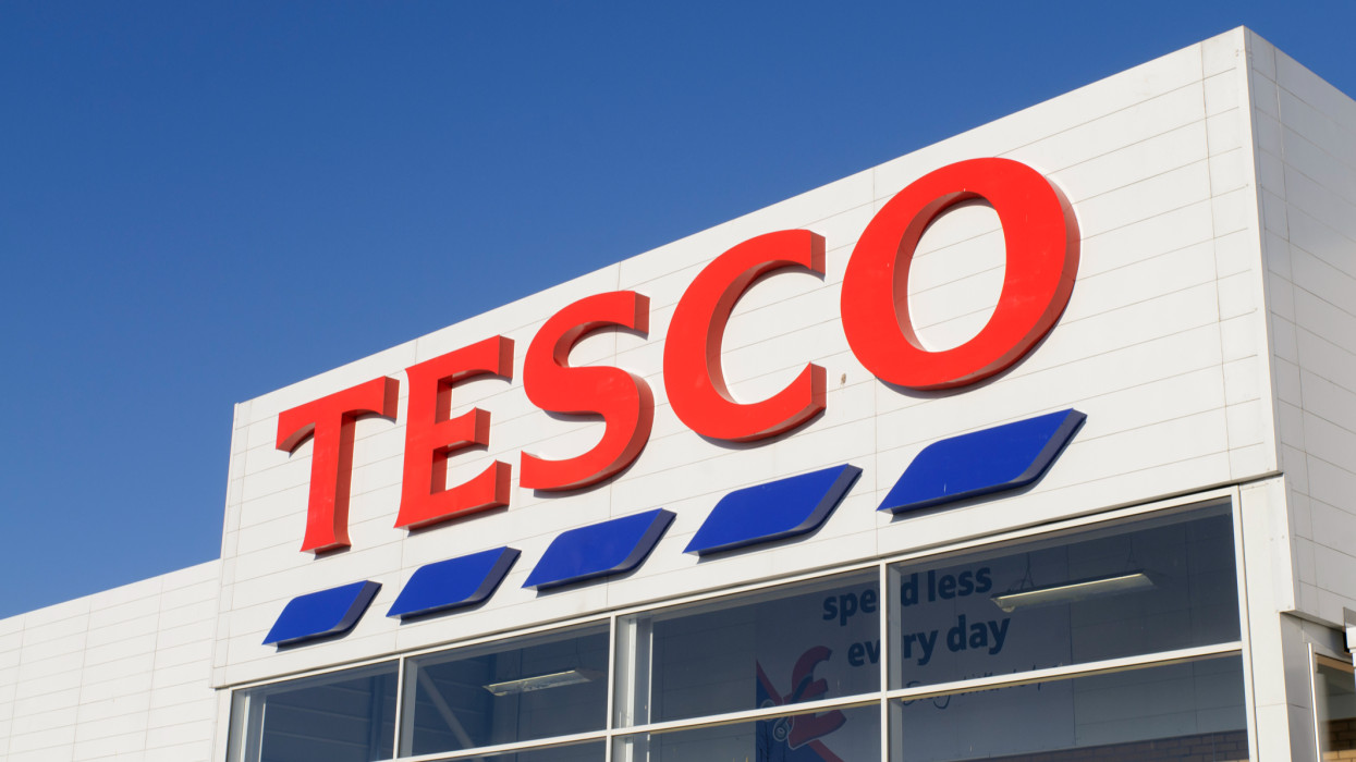 57 millió forintot érő zsetonokat ad vásárlói kezébe a Tesco – 5 Tolna vármegyei szervezetre is szavazhatnak