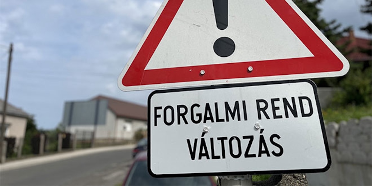Bátaszéki Bornapok: már hétfőn megkezdődnek az előkészületek, fokozatosan zárják le a várost