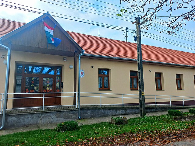 Megújul az őcsényi iskola