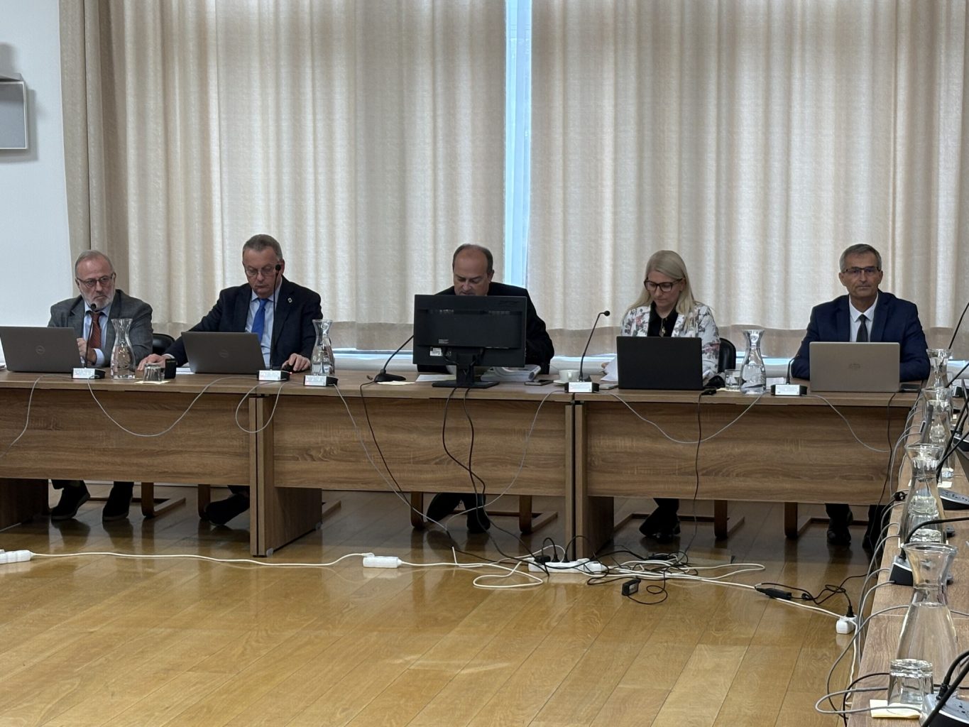tolnamegyeihirek.hu - Maratoni ülést tartott a szekszárdi képviselő-testület