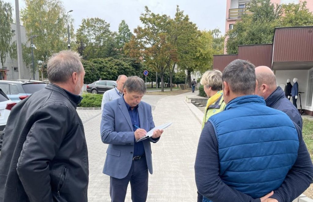 Befejeződött a járdafelújítási projekt Pakson
