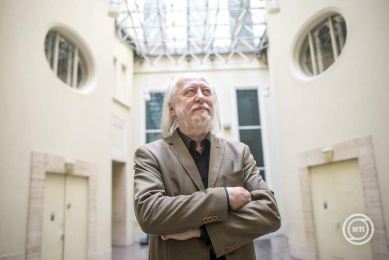 tolnamegyeihirek.hu - Krasznahorkai László kapja idén az irodalmi Nobel-díjat