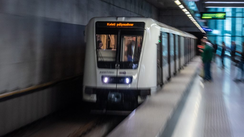 Gázolt a négyes metró Budapesten