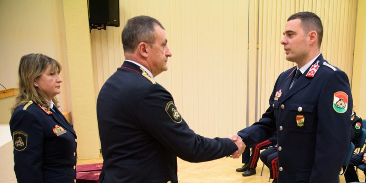 Tolna vármegyei tűzoltókat tüntettek ki