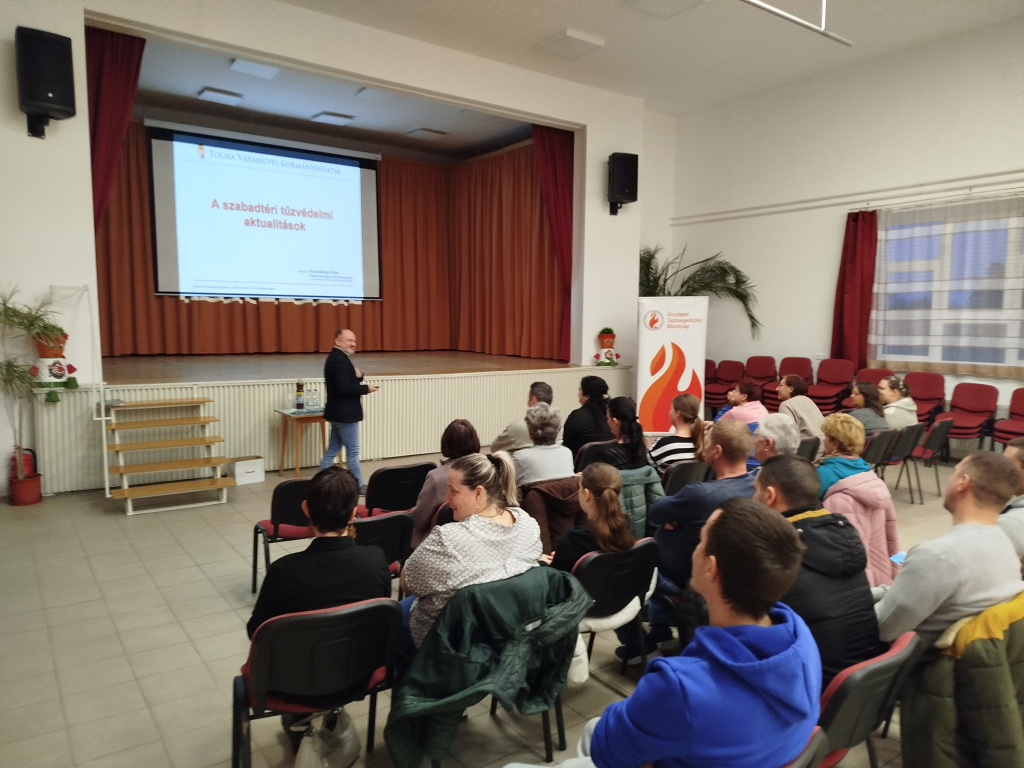 Lakossági fórumokat szervezett a Katasztrófavédelem