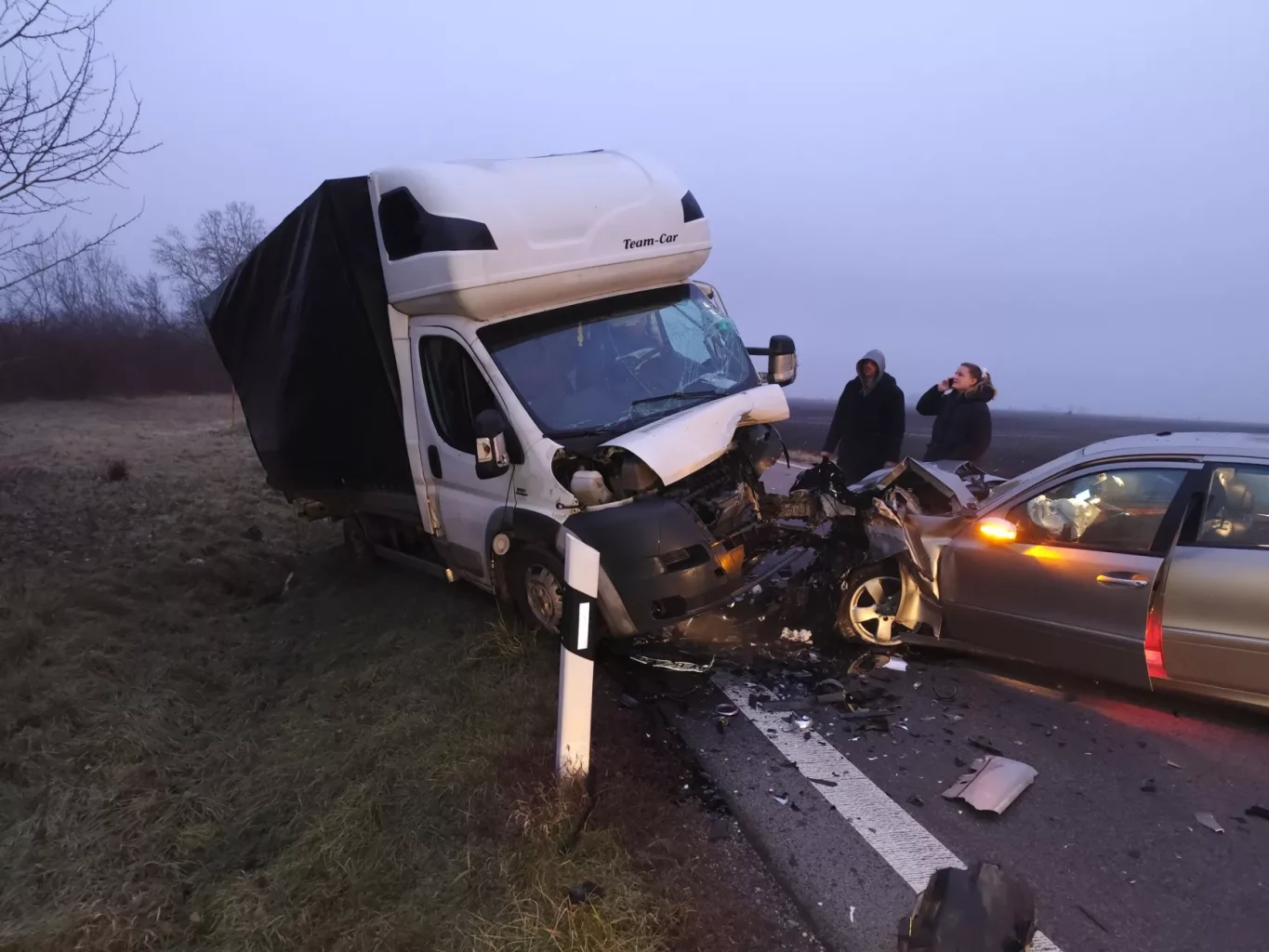 Személyi sérüléses baleset történt az M6-oson hétfő reggel