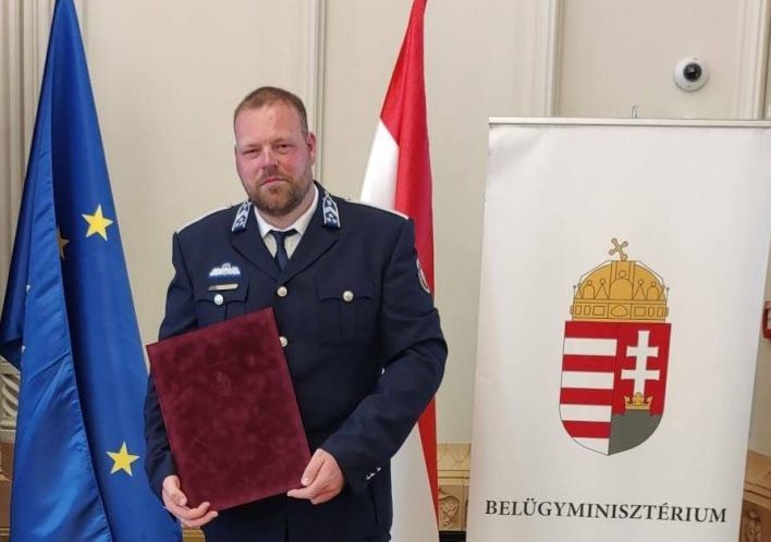 Szekszárdi rendőr kapott elismerést a Bajnokok Ligája biztosításáért