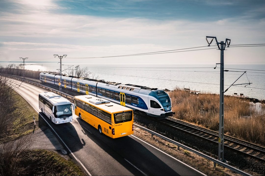 Fontos buszjáratok szűnnek meg Dombóvár és Komló között
