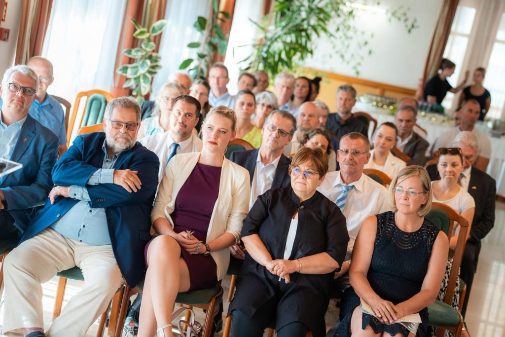 tolnamegyeihirek.hu - Tizenöt év barátság és közös jövő – Bonyhád és Treuchtlingen megerősítette testvérvárosi kapcsolatát