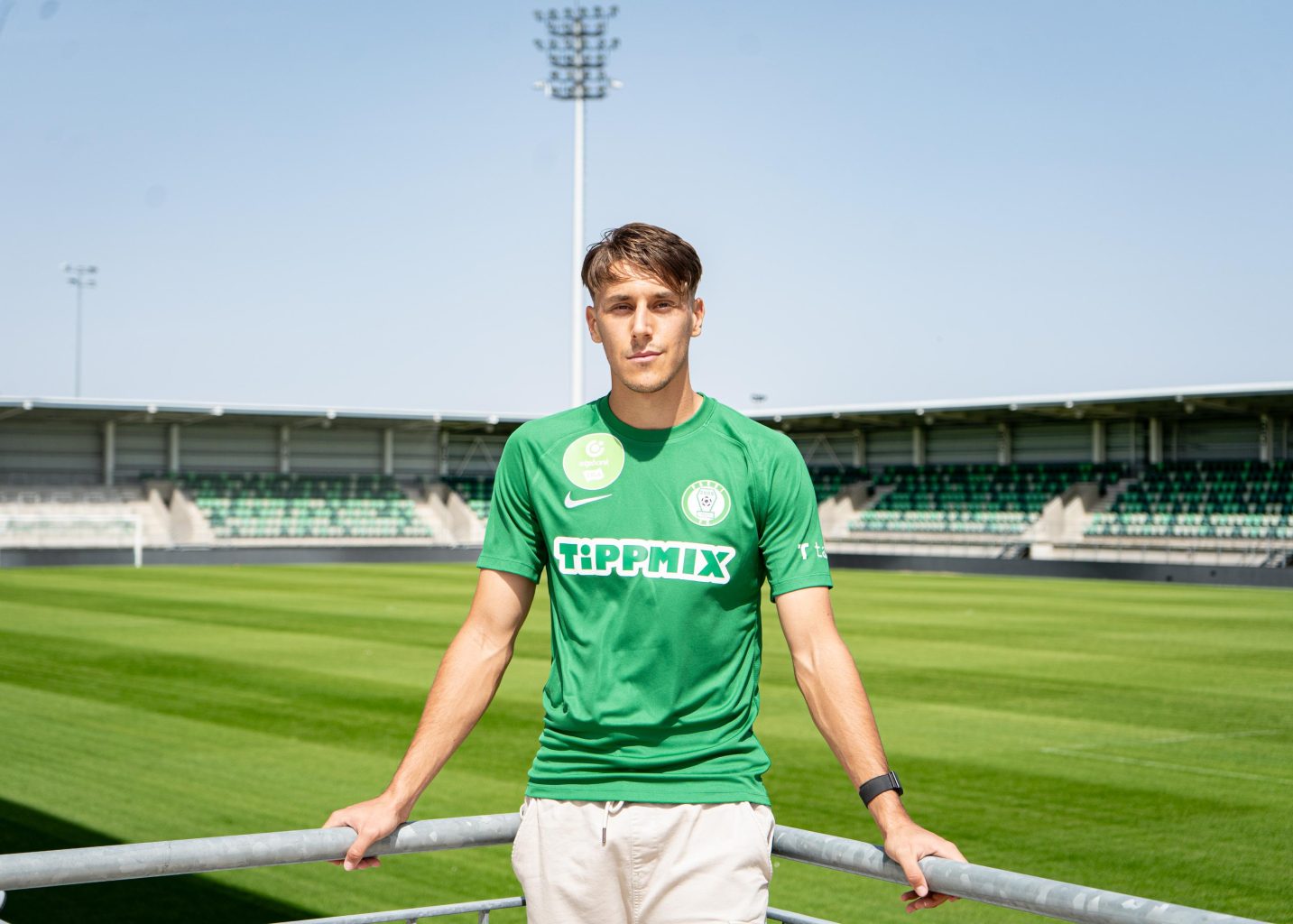 Új szélsővel erősített a Paksi FC, három évre írt alá a fiatal játékos