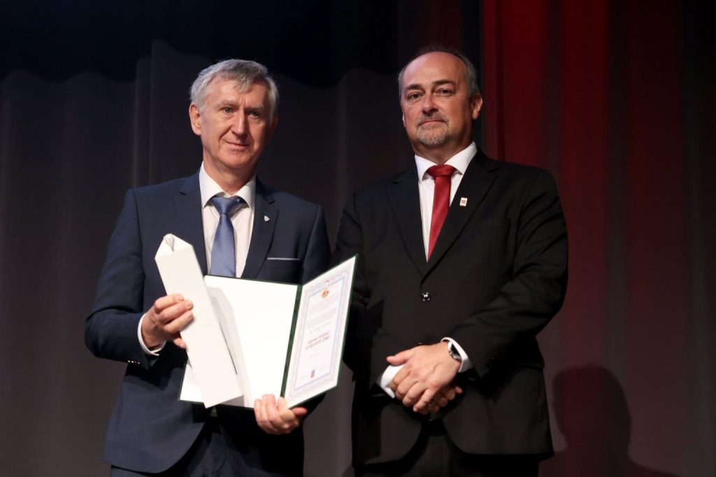 tolnamegyeihirek.hu - Tormay Károly kitüntető díjjal ismerték el a szekszárdi kórház orvosainak munkáját
