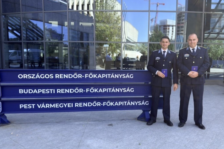tolnamegyeihirek.hu - Szekszárdi és paksi szakembert honorált az országos rendőrfőkapitány