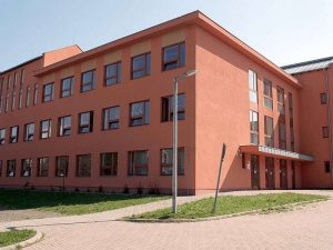 Elkészült az iskola sportpályája, hamarosan sor kerül az ünnepélyes átadásra Bátaszéken