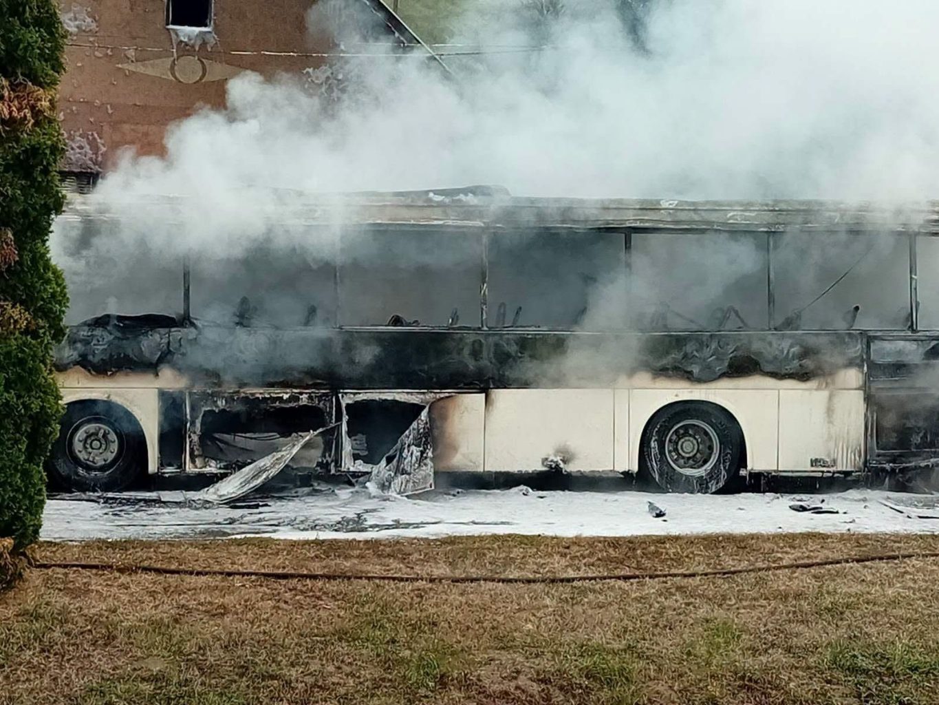 Kigyulladt busz okozott riadalmat Nagyvejkén