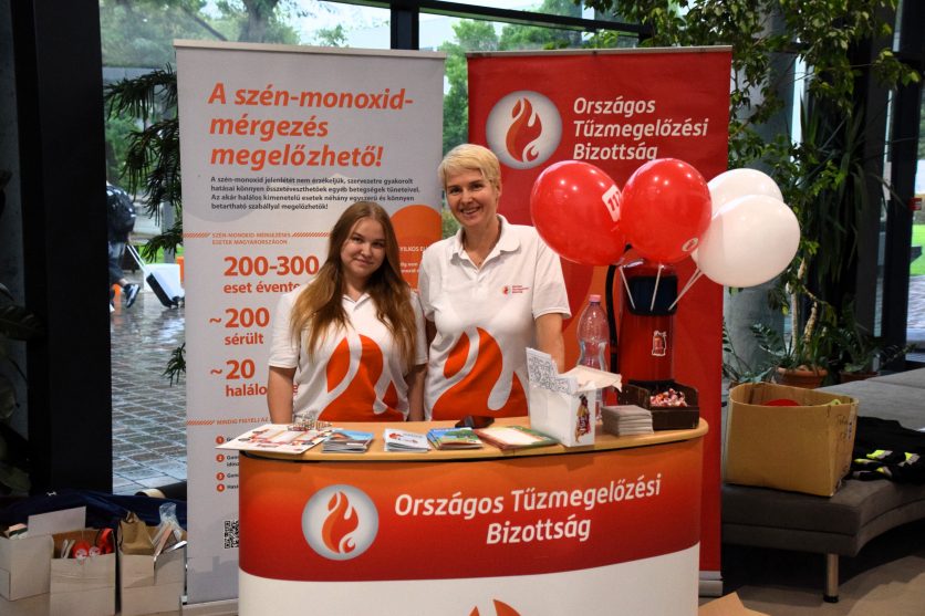 Játékos biztonságismeret: élményekkel és tudással búcsúztak a nyártól Szekszárdon