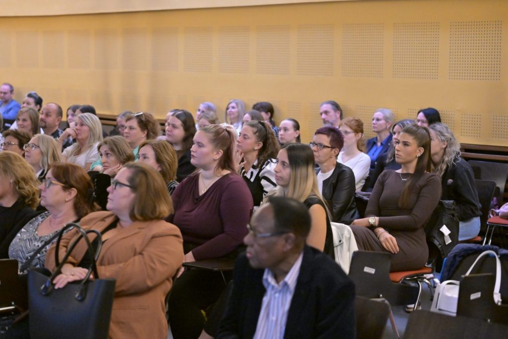 tolnamegyeihirek.hu - Jubileumot ünnepel a szekszárdi kórház: izgalmas előadások hangzottak el a szakmai napon