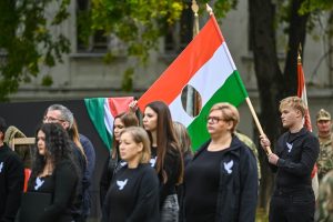 A szabadság hőseire emlékeztek Szekszárdon és Bátaszéken október 23-án