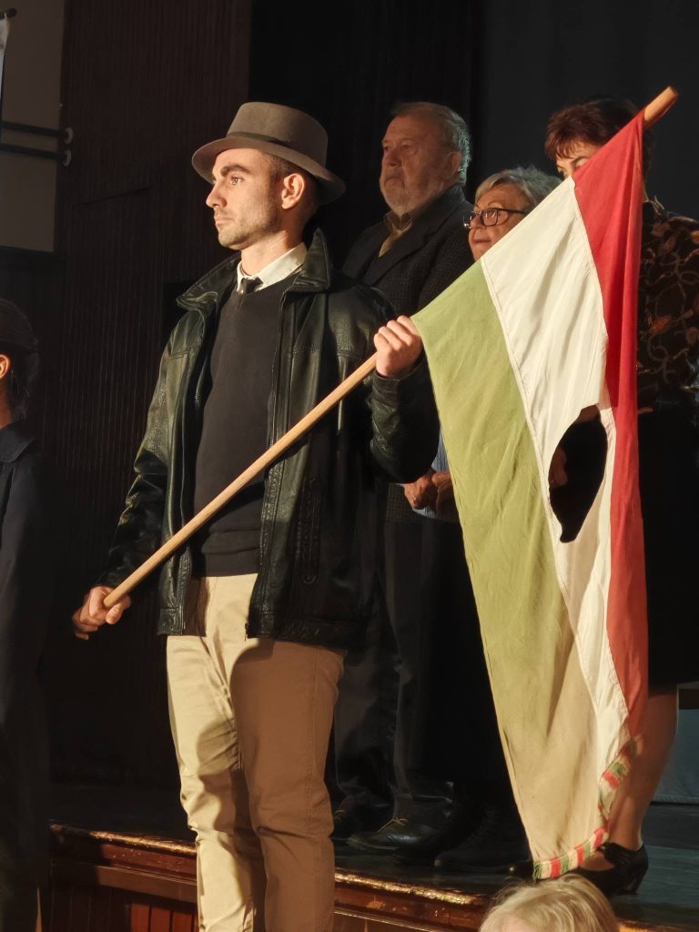 tolnamegyeihirek.hu - A szabadság hőseire emlékeztek Szekszárdon és Bátaszéken október 23-án