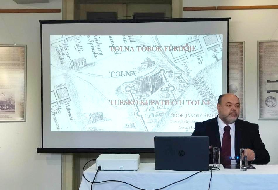 tolnamegyeihirek.hu - Vajdasági intézménnyel kötött megállapodást a szekszárdi Wosinsky Mór Múzeum