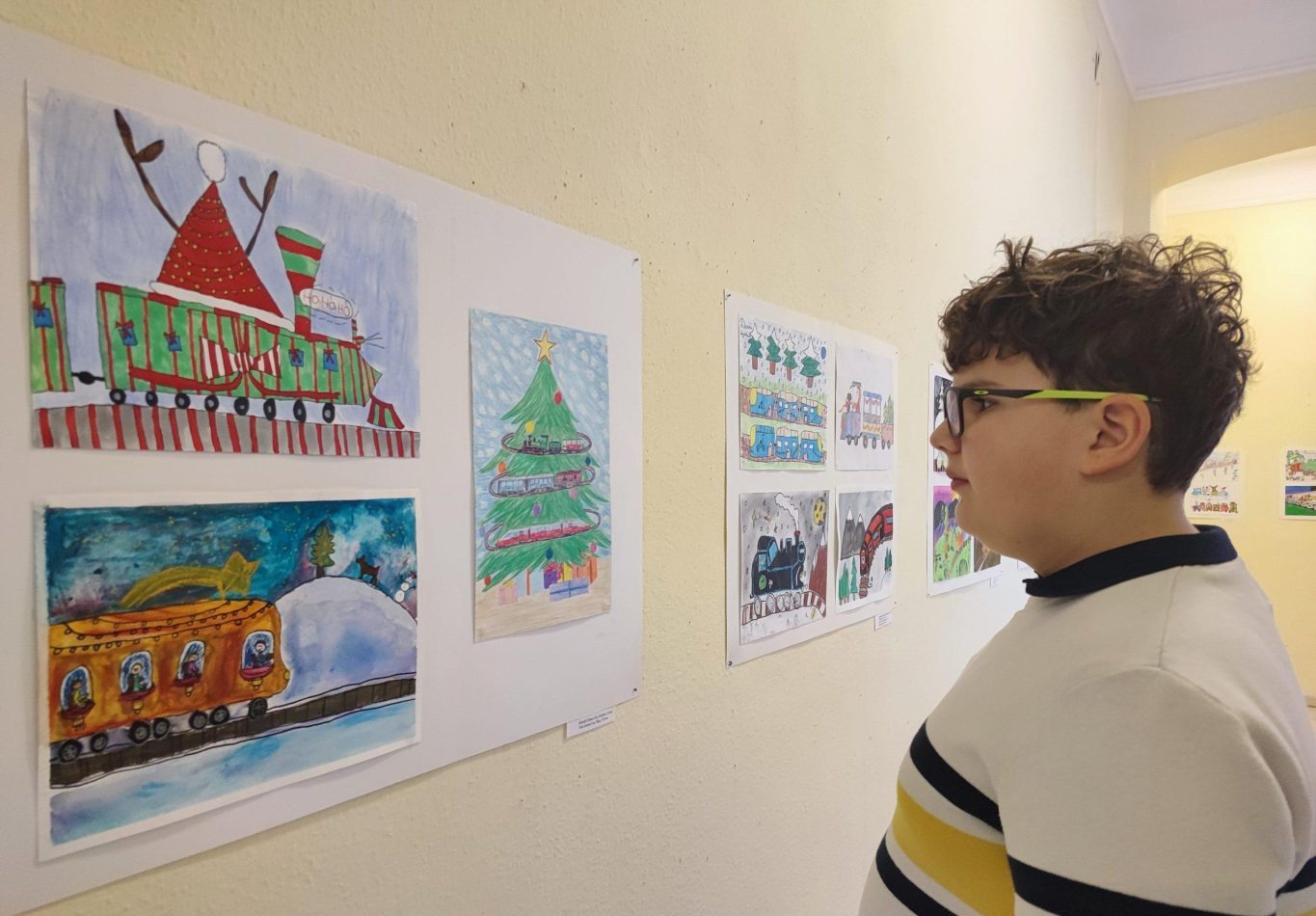 Felnőttek is pályázhatnak az adventi rajzversenyen Tamásiban