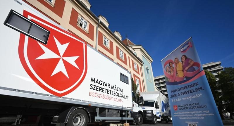 A Vajda-Papír is támogatja a mellrákprevenciós mobil programot